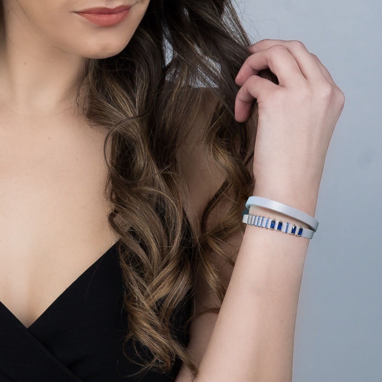 Casual Elegance Encoded Year Bracelet - Grey & Sapphire